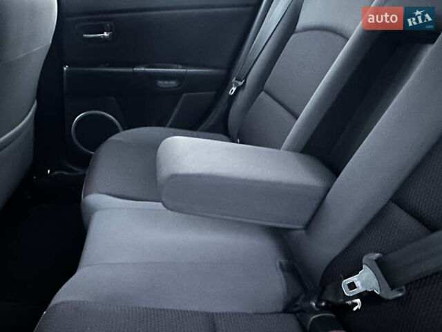 Сірий Мазда 3, об'ємом двигуна 1.6 л та пробігом 253 тис. км за 5700 $, фото 33 на Automoto.ua