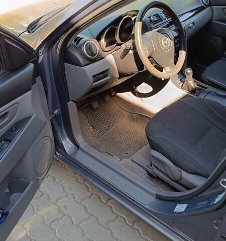 Сірий Мазда 3, об'ємом двигуна 1.3 л та пробігом 221 тис. км за 5100 $, фото 6 на Automoto.ua