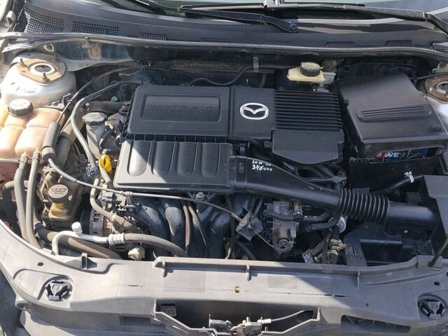 Сірий Мазда 3, об'ємом двигуна 1.6 л та пробігом 370 тис. км за 3800 $, фото 5 на Automoto.ua