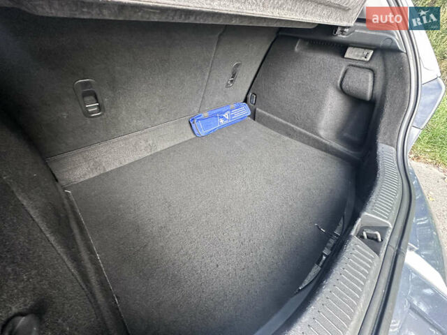 Сірий Мазда 3, об'ємом двигуна 1.6 л та пробігом 159 тис. км за 6500 $, фото 15 на Automoto.ua