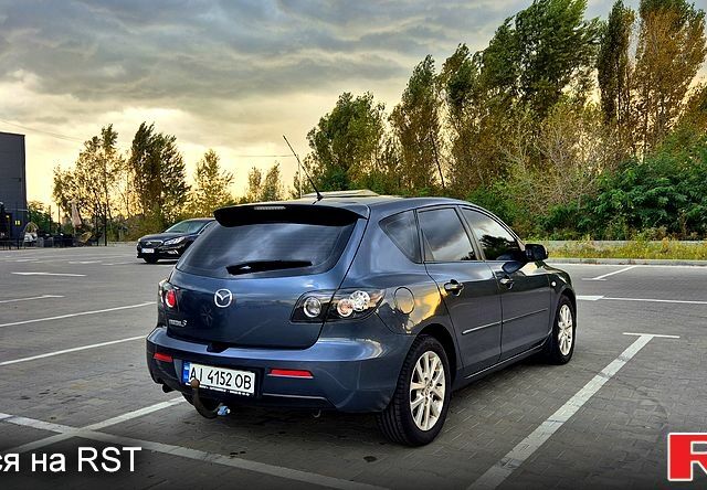 Сірий Мазда 3, об'ємом двигуна 1.6 л та пробігом 240 тис. км за 5300 $, фото 3 на Automoto.ua