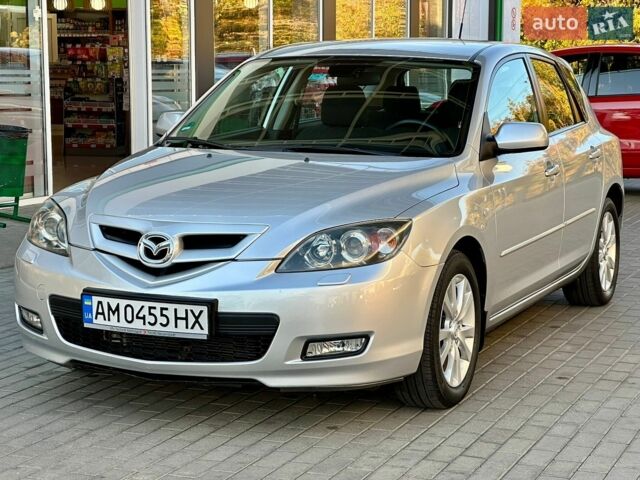 Серый Мазда 3, объемом двигателя 1.6 л и пробегом 170 тыс. км за 6850 $, фото 2 на Automoto.ua