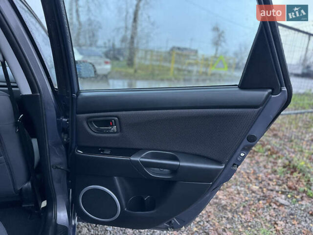 Сірий Мазда 3, об'ємом двигуна 1.6 л та пробігом 253 тис. км за 5700 $, фото 34 на Automoto.ua