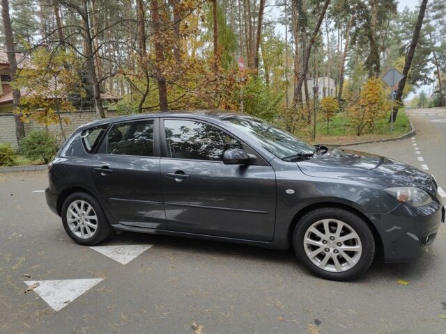 Серый Мазда 3, объемом двигателя 1.6 л и пробегом 191 тыс. км за 5550 $, фото 1 на Automoto.ua