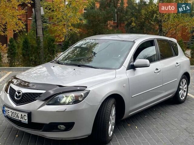Серый Мазда 3, объемом двигателя 1.6 л и пробегом 154 тыс. км за 4450 $, фото 4 на Automoto.ua