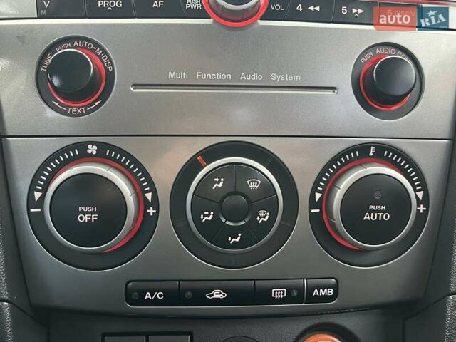 Сірий Мазда 3, об'ємом двигуна 1.6 л та пробігом 195 тис. км за 5699 $, фото 28 на Automoto.ua