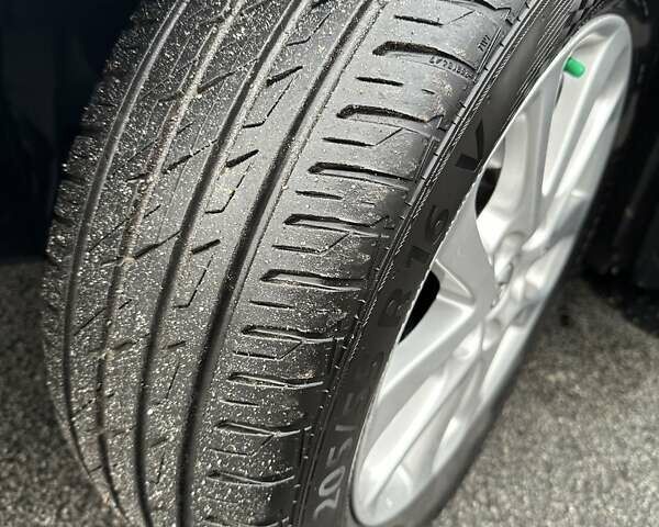 Сірий Мазда 3, об'ємом двигуна 1.6 л та пробігом 237 тис. км за 5800 $, фото 6 на Automoto.ua