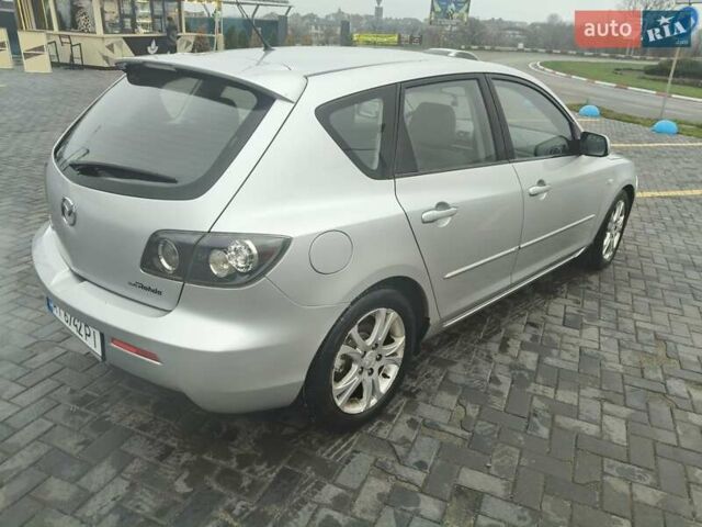Серый Мазда 3, объемом двигателя 2 л и пробегом 250 тыс. км за 4600 $, фото 6 на Automoto.ua