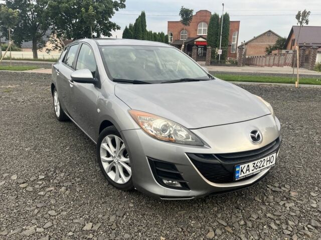Серый Мазда 3, объемом двигателя 1.6 л и пробегом 212 тыс. км за 8500 $, фото 2 на Automoto.ua