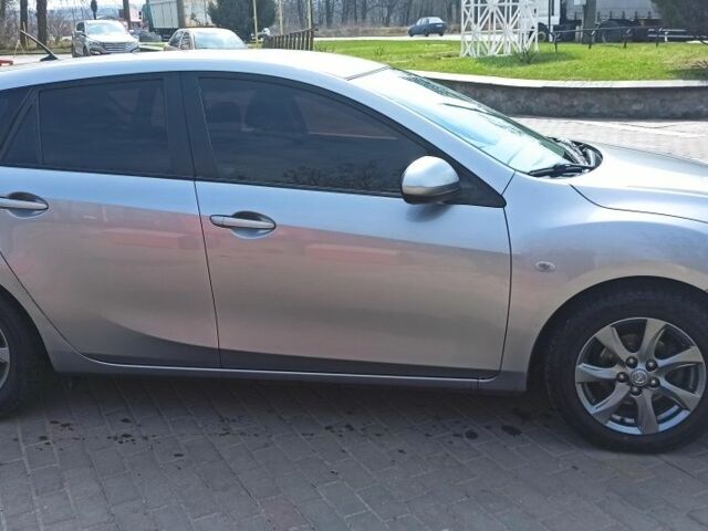 Серый Мазда 3, объемом двигателя 1.6 л и пробегом 221 тыс. км за 6950 $, фото 1 на Automoto.ua