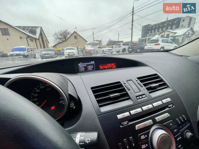 Сірий Мазда 3, об'ємом двигуна 1.6 л та пробігом 240 тис. км за 6300 $, фото 28 на Automoto.ua