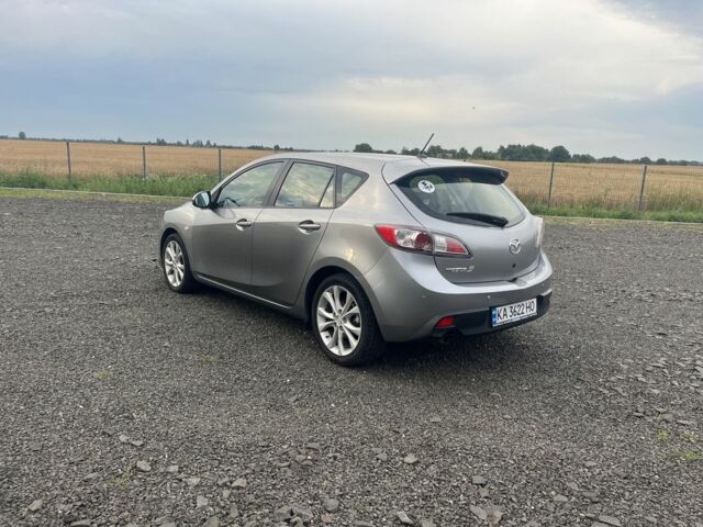 Серый Мазда 3, объемом двигателя 1.6 л и пробегом 212 тыс. км за 8500 $, фото 8 на Automoto.ua