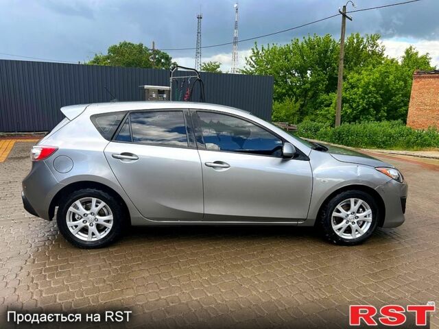 Сірий Мазда 3, об'ємом двигуна 1.6 л та пробігом 187 тис. км за 5999 $, фото 6 на Automoto.ua