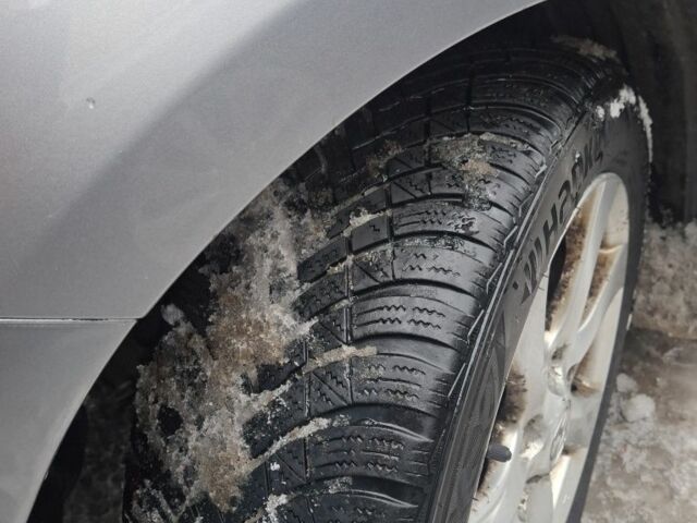 Сірий Мазда 3, об'ємом двигуна 1.6 л та пробігом 334 тис. км за 5750 $, фото 19 на Automoto.ua