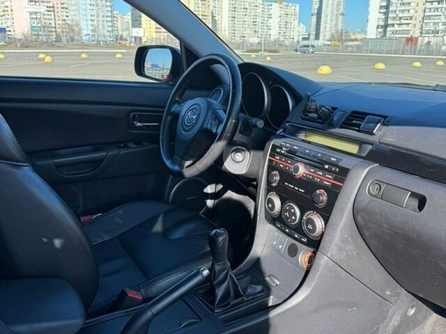 Сірий Мазда 3, об'ємом двигуна 2 л та пробігом 300 тис. км за 6400 $, фото 20 на Automoto.ua