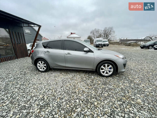 Сірий Мазда 3, об'ємом двигуна 1.6 л та пробігом 240 тис. км за 6300 $, фото 12 на Automoto.ua