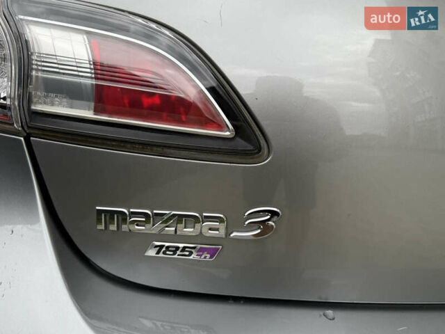 Мазда 3 2010 в Надворной на Automoto.ua Серый Мазда 3, объемом двигателя 2.18 л и пробегом 210 тыс. км за 6350 $, фото 6 на Automoto.ua
