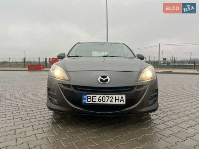 Сірий Мазда 3, об'ємом двигуна 1.6 л та пробігом 206 тис. км за 8500 $, фото 5 на Automoto.ua