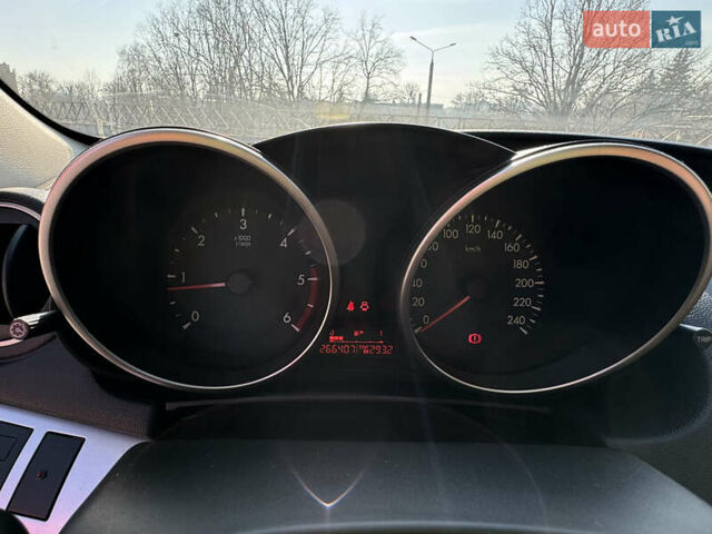 Сірий Мазда 3, об'ємом двигуна 1.56 л та пробігом 272 тис. км за 6000 $, фото 15 на Automoto.ua