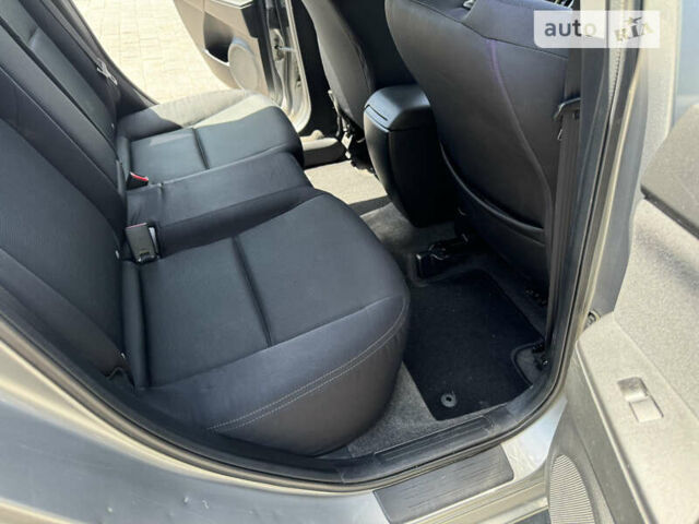 Сірий Мазда 3, об'ємом двигуна 2.18 л та пробігом 206 тис. км за 6999 $, фото 29 на Automoto.ua