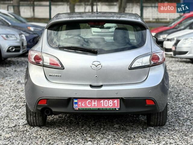 Серый Мазда 3, объемом двигателя 1.6 л и пробегом 229 тыс. км за 6750 $, фото 11 на Automoto.ua