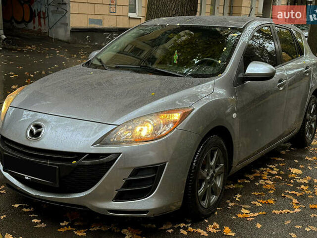 Серый Мазда 3, объемом двигателя 1.56 л и пробегом 272 тыс. км за 5950 $, фото 7 на Automoto.ua