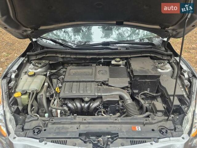 Серый Мазда 3, объемом двигателя 1.6 л и пробегом 190 тыс. км за 7000 $, фото 2 на Automoto.ua