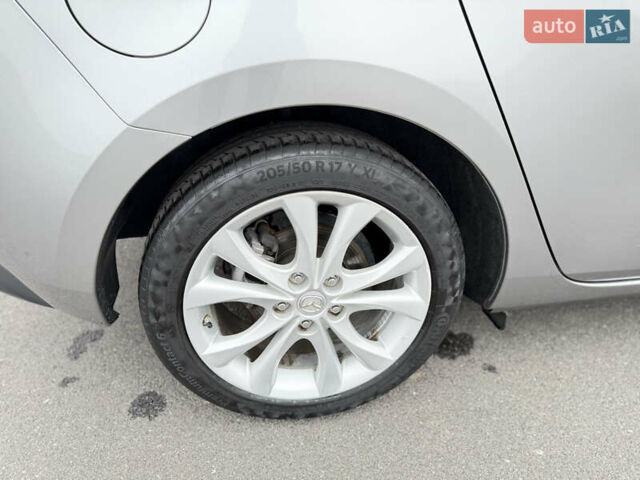 Серый Мазда 3, объемом двигателя 1.6 л и пробегом 75 тыс. км за 8750 $, фото 50 на Automoto.ua