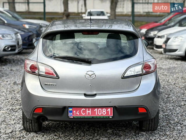 Серый Мазда 3, объемом двигателя 1.6 л и пробегом 229 тыс. км за 6750 $, фото 7 на Automoto.ua