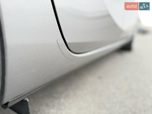 Серый Мазда 3, объемом двигателя 1.6 л и пробегом 75 тыс. км за 8750 $, фото 51 на Automoto.ua