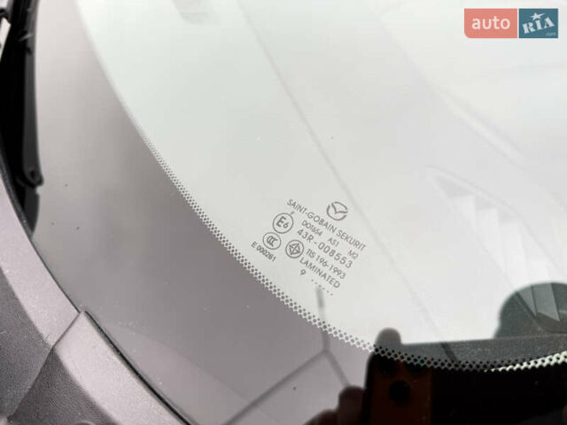 Серый Мазда 3, объемом двигателя 1.6 л и пробегом 75 тыс. км за 8750 $, фото 22 на Automoto.ua