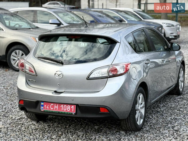 Серый Мазда 3, объемом двигателя 1.6 л и пробегом 229 тыс. км за 6750 $, фото 8 на Automoto.ua