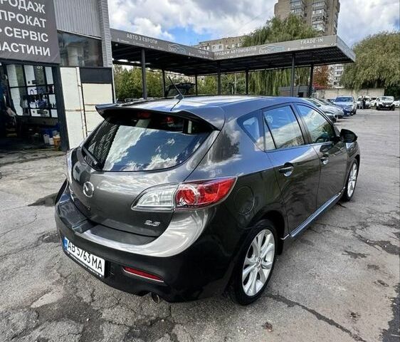 Серый Мазда 3, объемом двигателя 2.5 л и пробегом 240 тыс. км за 8500 $, фото 3 на Automoto.ua