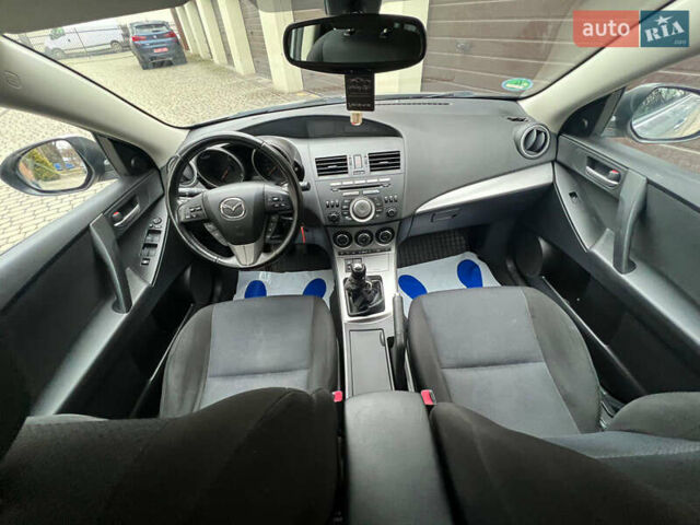 Сірий Мазда 3, об'ємом двигуна 1.6 л та пробігом 156 тис. км за 7599 $, фото 15 на Automoto.ua