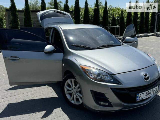 Сірий Мазда 3, об'ємом двигуна 2.18 л та пробігом 206 тис. км за 6999 $, фото 9 на Automoto.ua