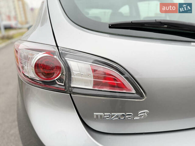 Серый Мазда 3, объемом двигателя 1.6 л и пробегом 75 тыс. км за 8450 $, фото 42 на Automoto.ua