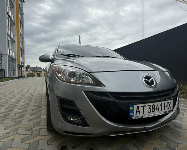 Мазда 3 2010 в Надворной на Automoto.ua Серый Мазда 3, объемом двигателя 2.18 л и пробегом 210 тыс. км за 6350 $, фото 24 на Automoto.ua