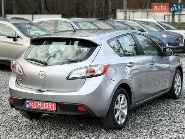 Серый Мазда 3, объемом двигателя 1.6 л и пробегом 229 тыс. км за 6750 $, фото 10 на Automoto.ua
