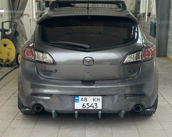 Сірий Мазда 3, об'ємом двигуна 2.49 л та пробігом 320 тис. км за 9119 $, фото 5 на Automoto.ua