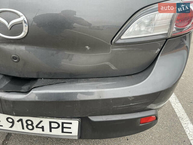 Сірий Мазда 3, об'ємом двигуна 1.56 л та пробігом 265 тис. км за 5800 $, фото 6 на Automoto.ua