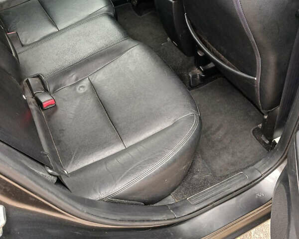 Серый Мазда 3, объемом двигателя 2 л и пробегом 195 тыс. км за 7200 $, фото 8 на Automoto.ua