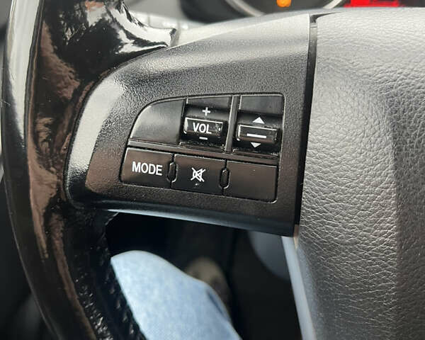 Серый Мазда 3, объемом двигателя 1.6 л и пробегом 255 тыс. км за 6600 $, фото 24 на Automoto.ua