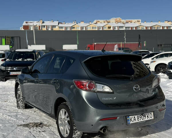 Серый Мазда 3, объемом двигателя 2 л и пробегом 219 тыс. км за 7900 $, фото 5 на Automoto.ua