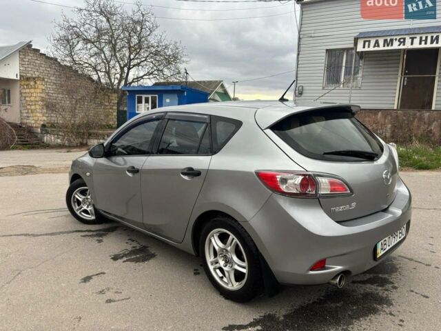 Сірий Мазда 3, об'ємом двигуна 1.6 л та пробігом 184 тис. км за 5900 $, фото 2 на Automoto.ua
