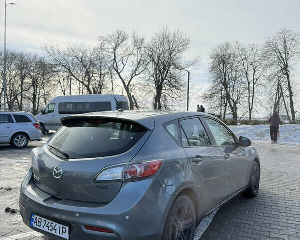 Серый Мазда 3, объемом двигателя 2 л и пробегом 145 тыс. км за 8300 $, фото 7 на Automoto.ua