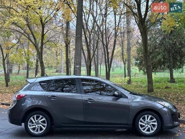 Серый Мазда 3, объемом двигателя 2 л и пробегом 160 тыс. км за 8699 $, фото 6 на Automoto.ua