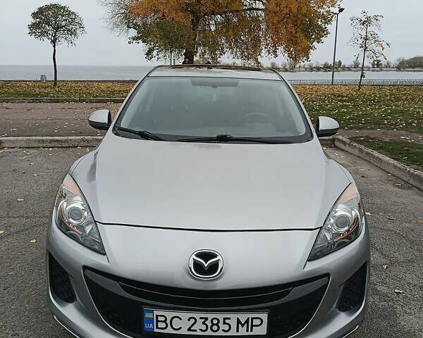 Серый Мазда 3, объемом двигателя 2 л и пробегом 156 тыс. км за 6900 $, фото 9 на Automoto.ua