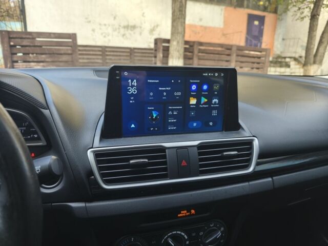 Серый Мазда 3, объемом двигателя 2 л и пробегом 61 тыс. км за 9999 $, фото 18 на Automoto.ua