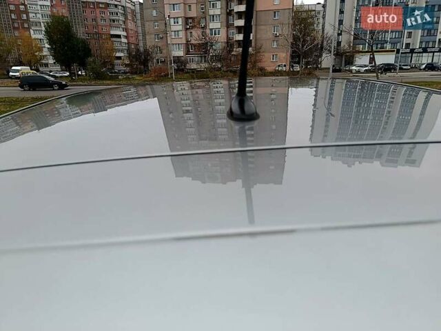 Серый Мазда 3, объемом двигателя 2 л и пробегом 156 тыс. км за 6900 $, фото 5 на Automoto.ua