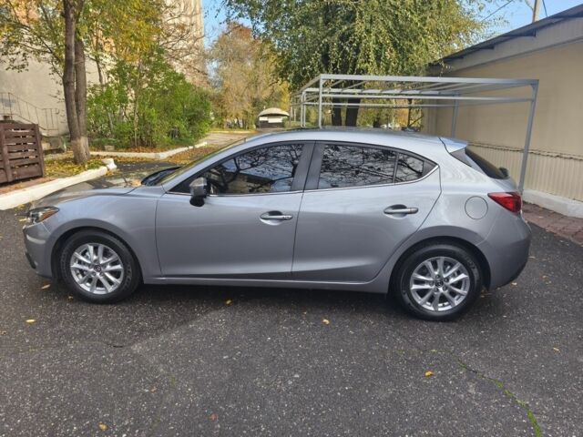 Серый Мазда 3, объемом двигателя 2 л и пробегом 61 тыс. км за 9999 $, фото 7 на Automoto.ua